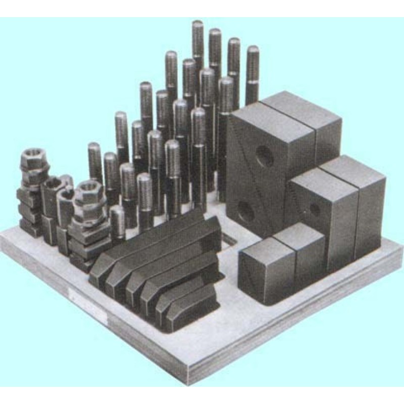Универсальные детали. Набор клиновых ступенчатых прижимов из 58-ми предм. Набор клиновых ступенчатых прижимов (58 предметов; ПАЗ 19.7мм; м8х2,5). Набор прижимов для фрезерного станка ПАЗ 14. Набор прижимов для фрезерного станка ПАЗ 18.